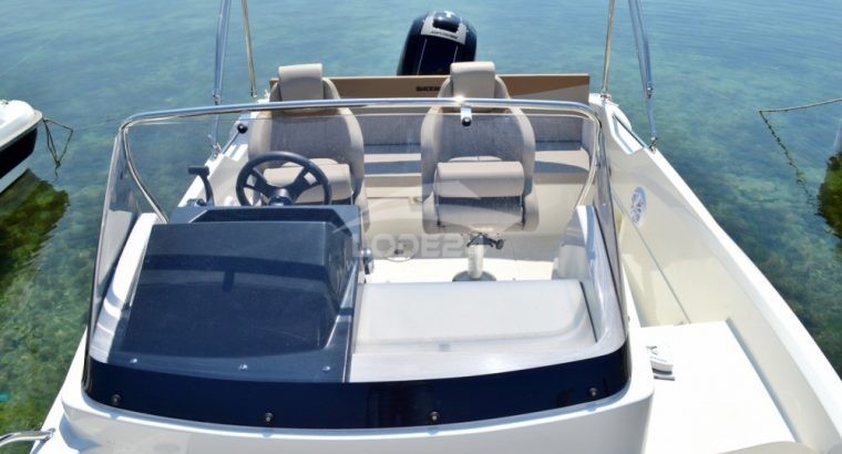 QUICKSILVER Activ 605 SUNDECK