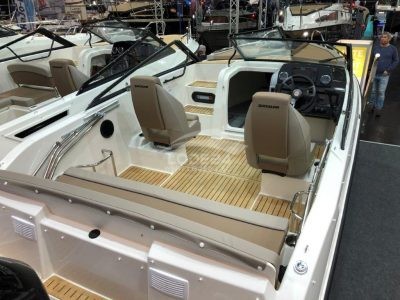 QUICKSILVER Activ 605 Cruiser