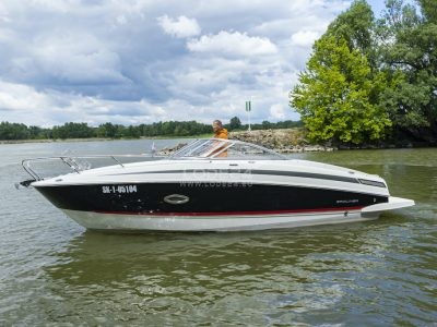 Bayliner 742 CU v 100% stave