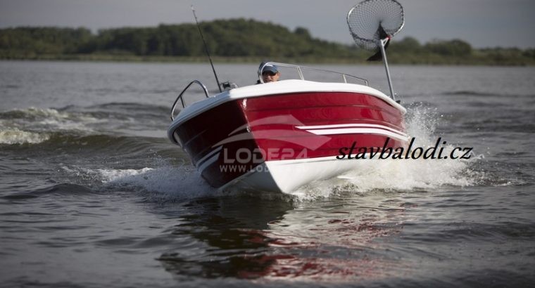 Motorový člun CL 470 Open