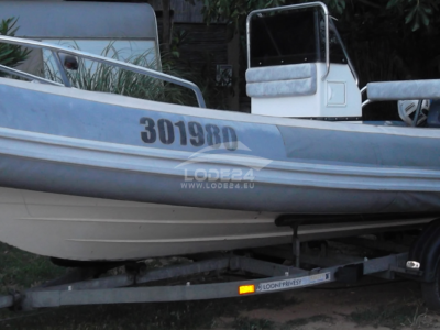 Motorový člun Novurania NU6700