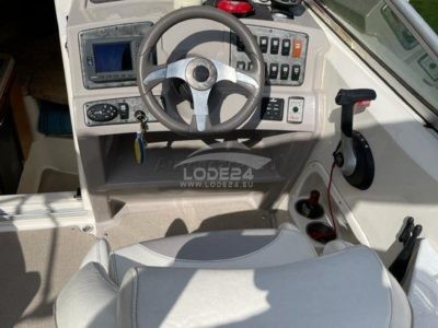 Predám motorový čln STINGRAY 2