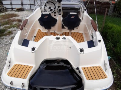 Kajutová lod Quicksilver 555 W