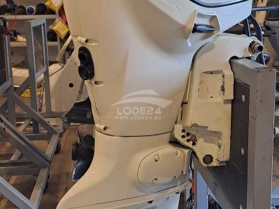 Lodný motor Evinrude 75hp E-TE