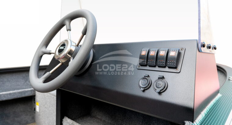 Hlinikova lod ALBA 440 Console