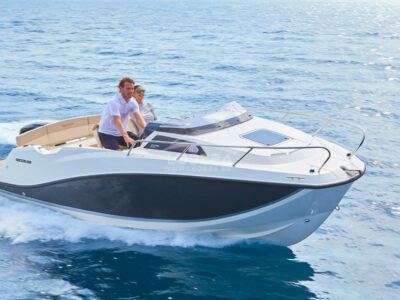 Quicksilver Activ 555 Cabin