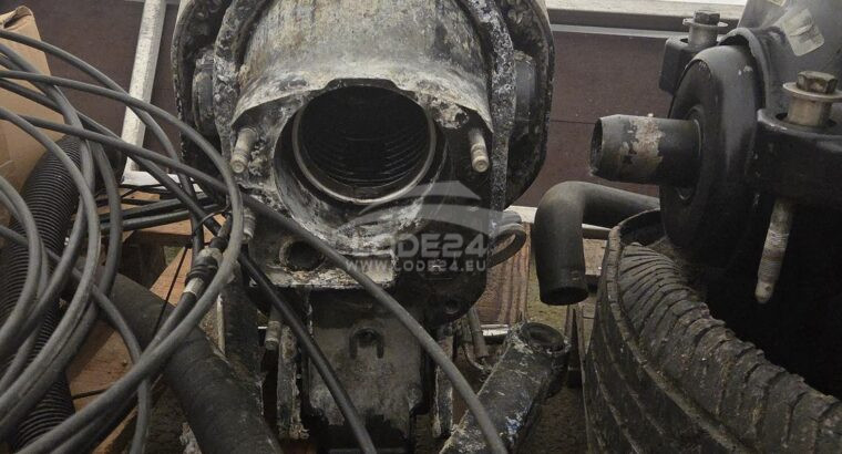 Mercruiser 5,7 L EFI s pohonom
