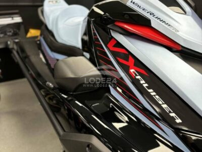 Yamaha WaveRunner VX Cruiser