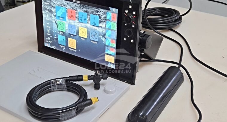 SIMRAD NSS12 EVO3S – navigační