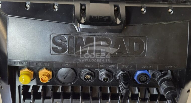 SIMRAD NSS12 EVO3S – navigační