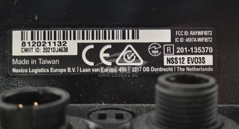 SIMRAD NSS12 EVO3S – navigační