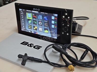 B&G Zeus 3S 9 – palubní LCD