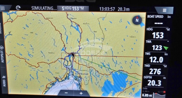 B&G Zeus 3S 9 – palubní LCD