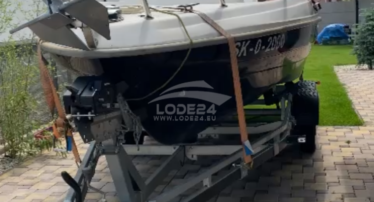 Motorový čln M 630ka
