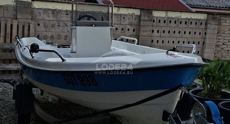 Laminátová lod + vlek + motor